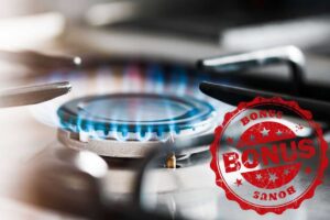 Fornello a gas acceso con il logo bonus