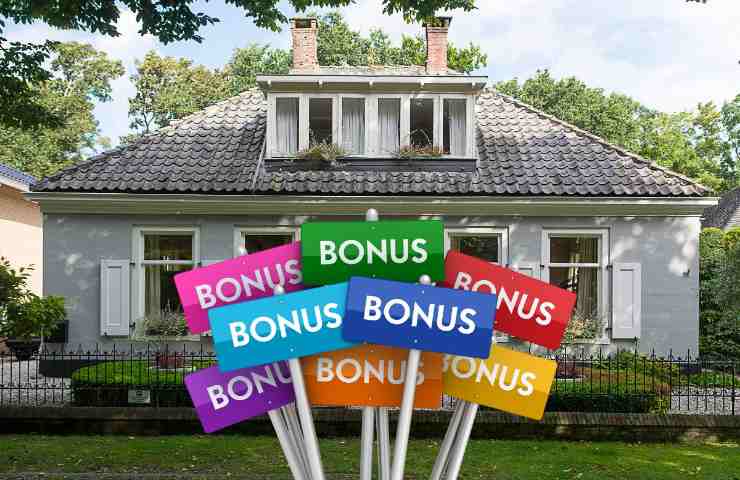 Casa con cartelli bonus