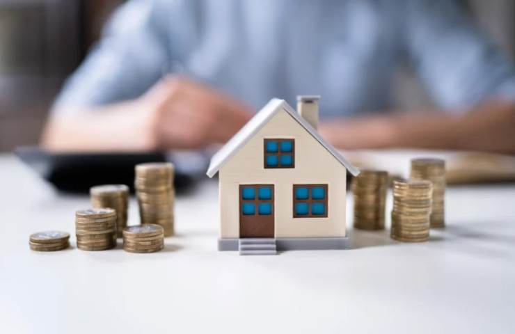 modellino casa con spicci