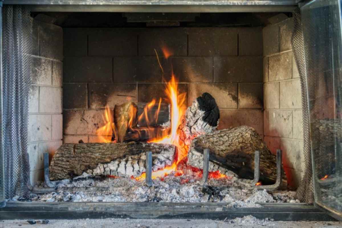 Caminetto acceso