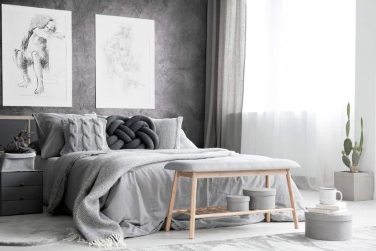 Camera da letto perfettamente ordinata