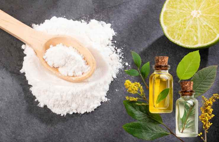 Bicarbonato limone e oli essenziali