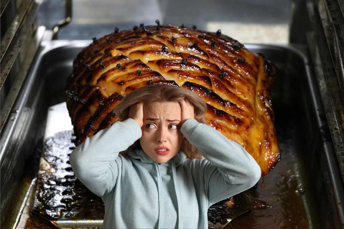 Ragazza con le mani tra i capelli e arrosto in forno